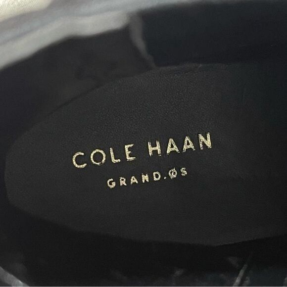 Cole Haan Black Suede Leah Bootie Lace Up Block Heel New 10 - Picture 11 of 11